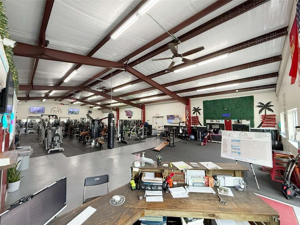 For Sale: $1,100,000 (0 beds, 0 baths, 4000 Square Feet)