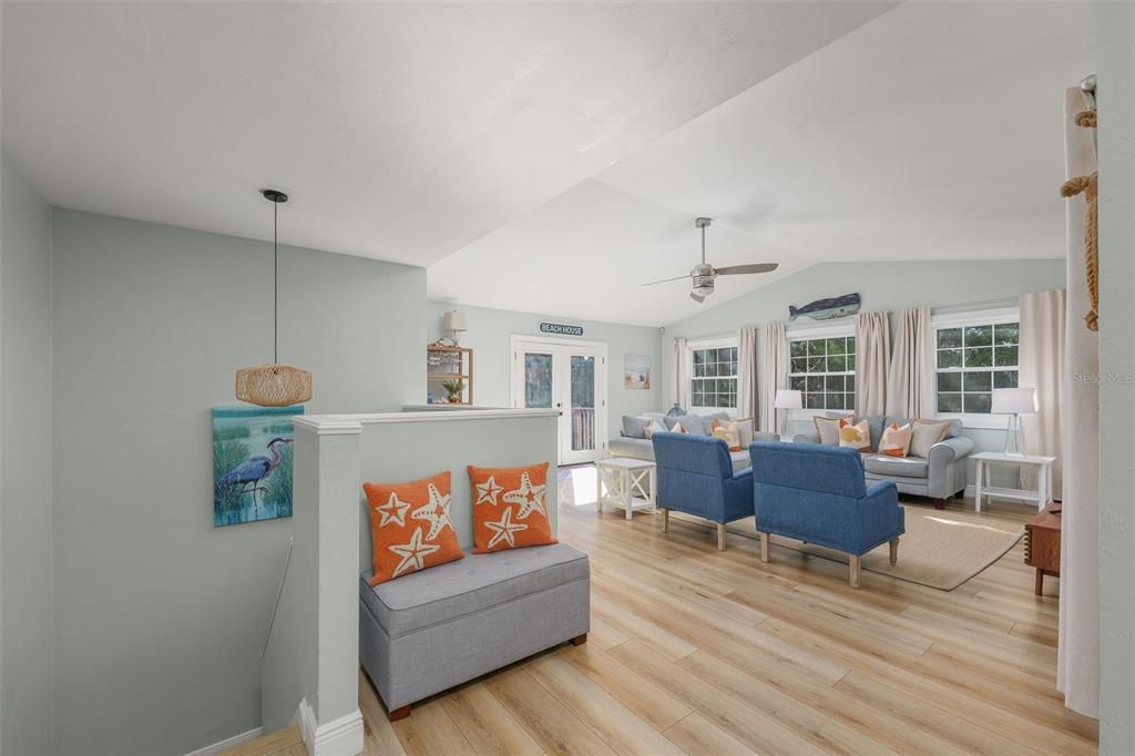 For Sale: $784,999 (3 beds, 2 baths, 2004 Square Feet)