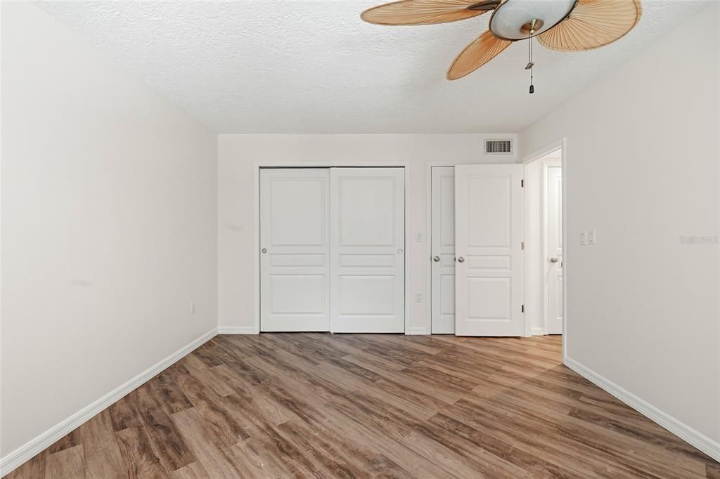 Active With Contract: $469,000 (3 beds, 2 baths, 1656 Square Feet)
