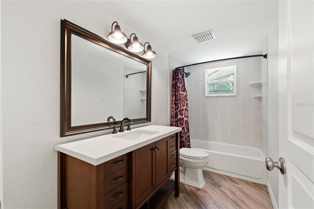 Active With Contract: $469,000 (3 beds, 2 baths, 1656 Square Feet)