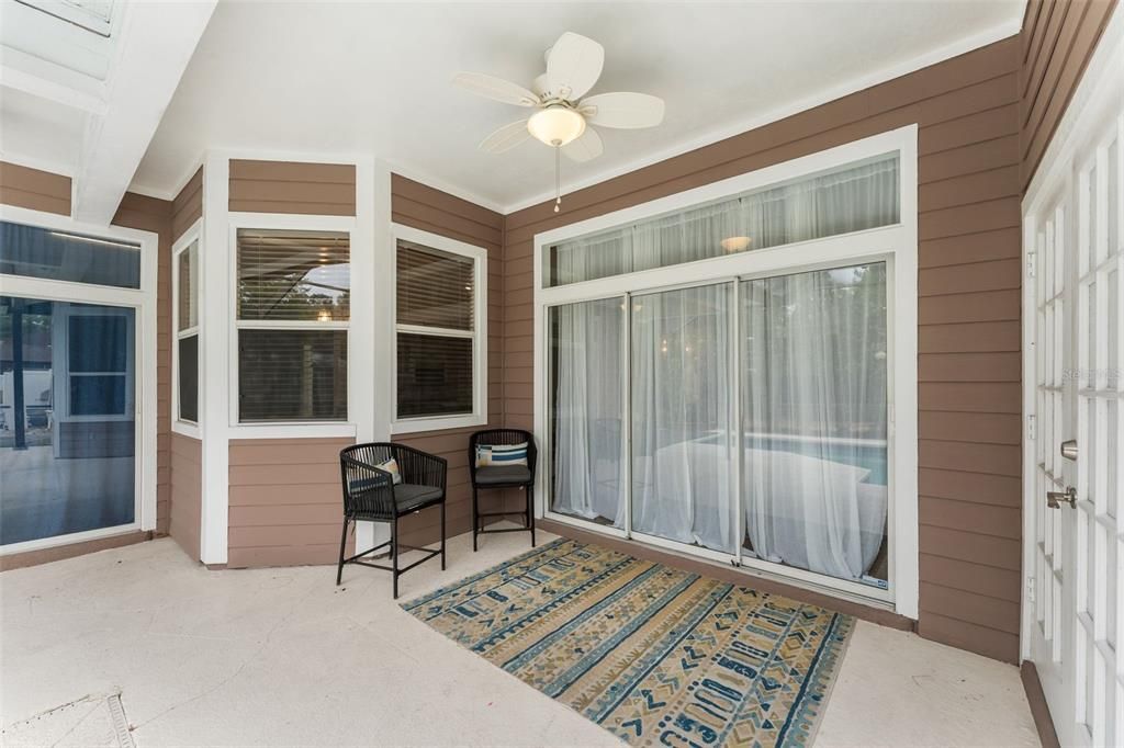 For Sale: $524,900 (4 beds, 3 baths, 2566 Square Feet)