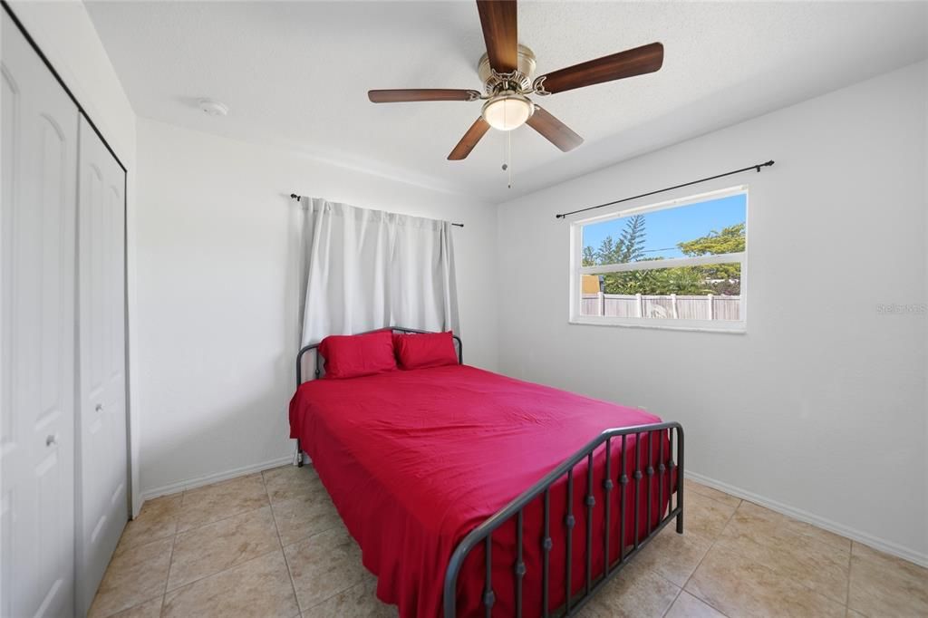 Activo con contrato: $189,900 (3 camas, 1 baños, 987 Pies cuadrados)