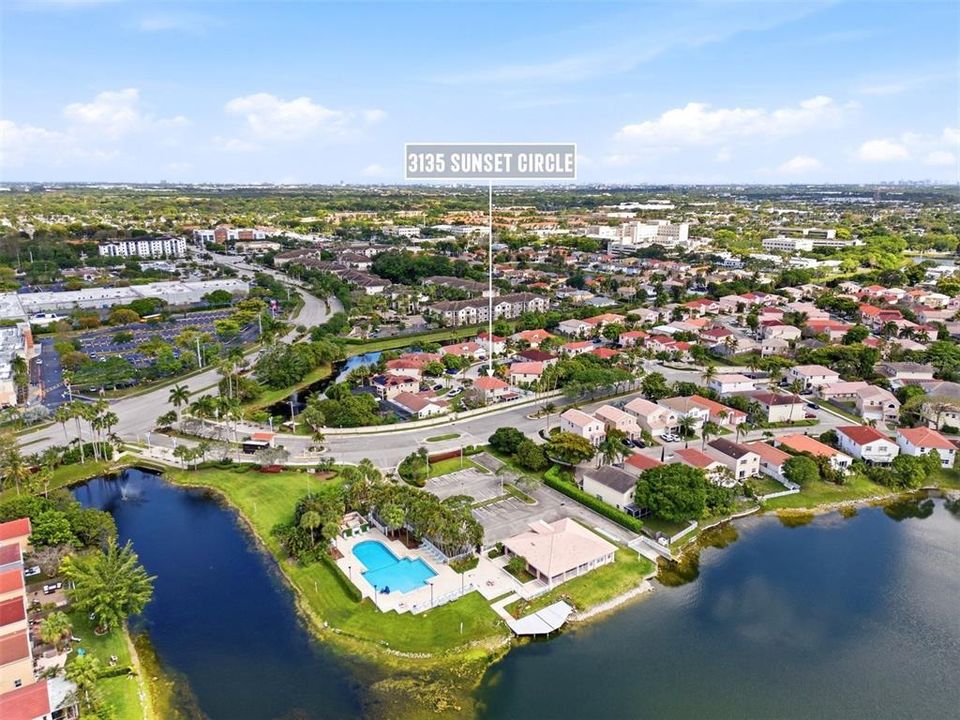 En Venta: $599,000 (4 camas, 2 baños, 1696 Pies cuadrados)