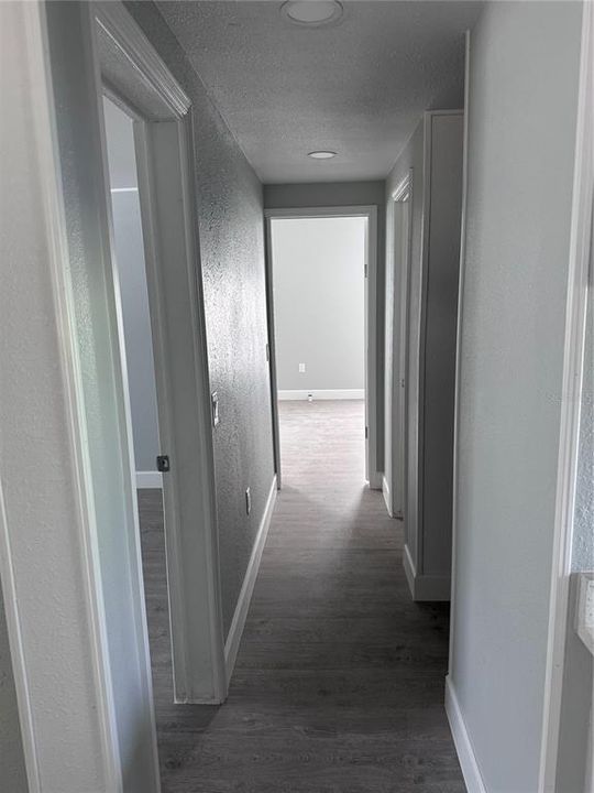 На продажу: $164,900 (2 спален, 2 ванн, 1092 Квадратных фут)