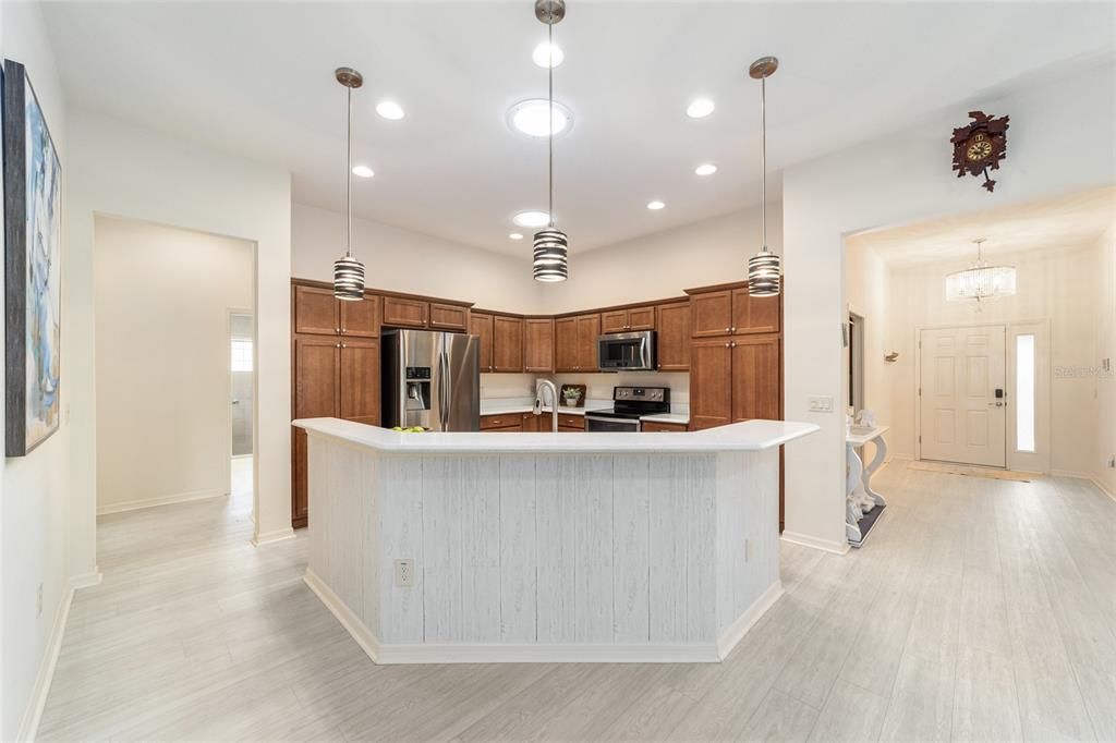 En Venta: $529,900 (3 camas, 3 baños, 1903 Pies cuadrados)