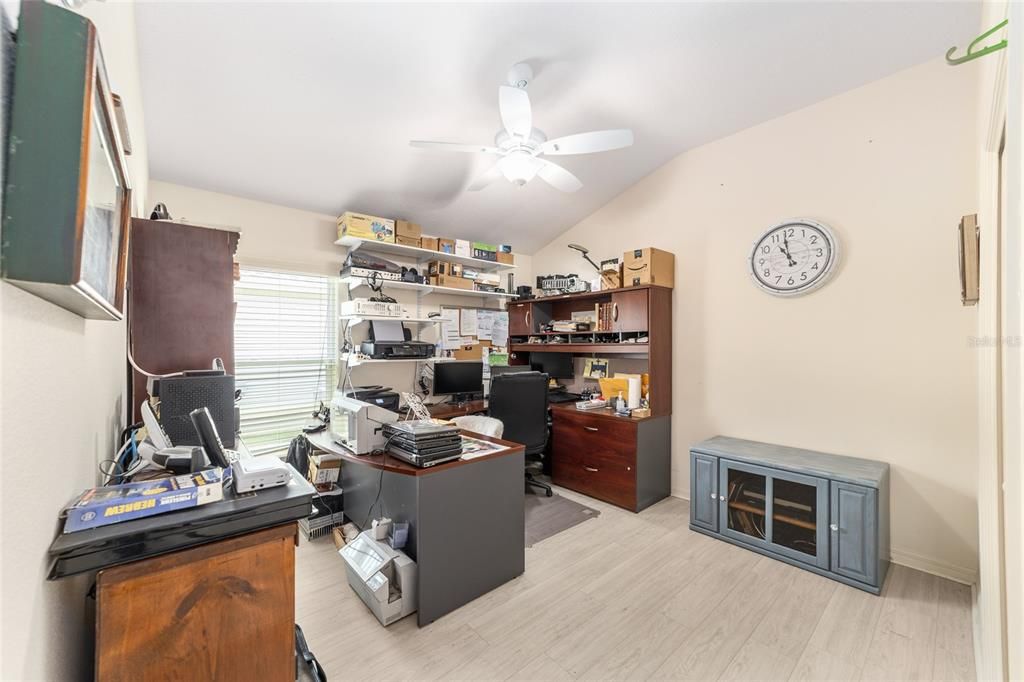En Venta: $529,900 (3 camas, 3 baños, 1903 Pies cuadrados)