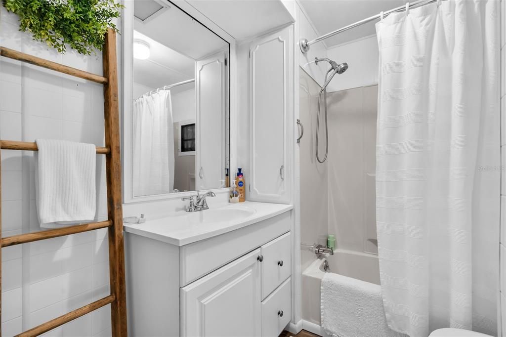 En Venta: $139,900 (2 camas, 1 baños, 893 Pies cuadrados)