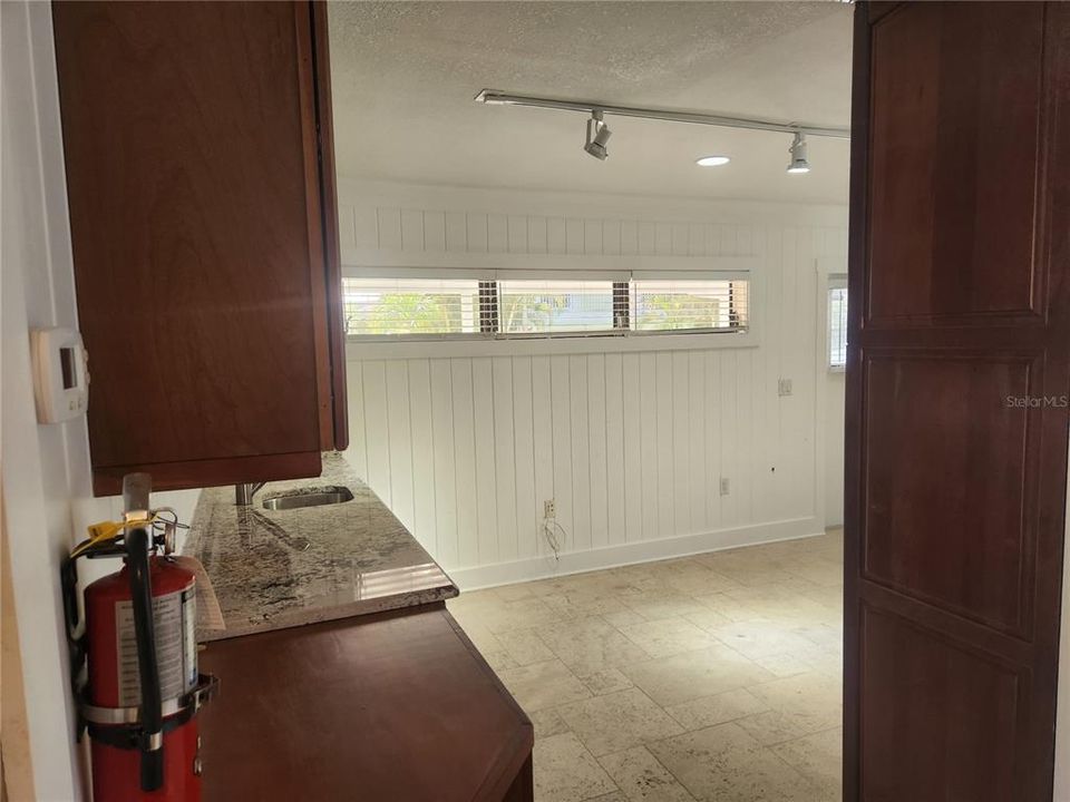 En Venta: $300,000 (0 camas, 0 baños, 416 Pies cuadrados)
