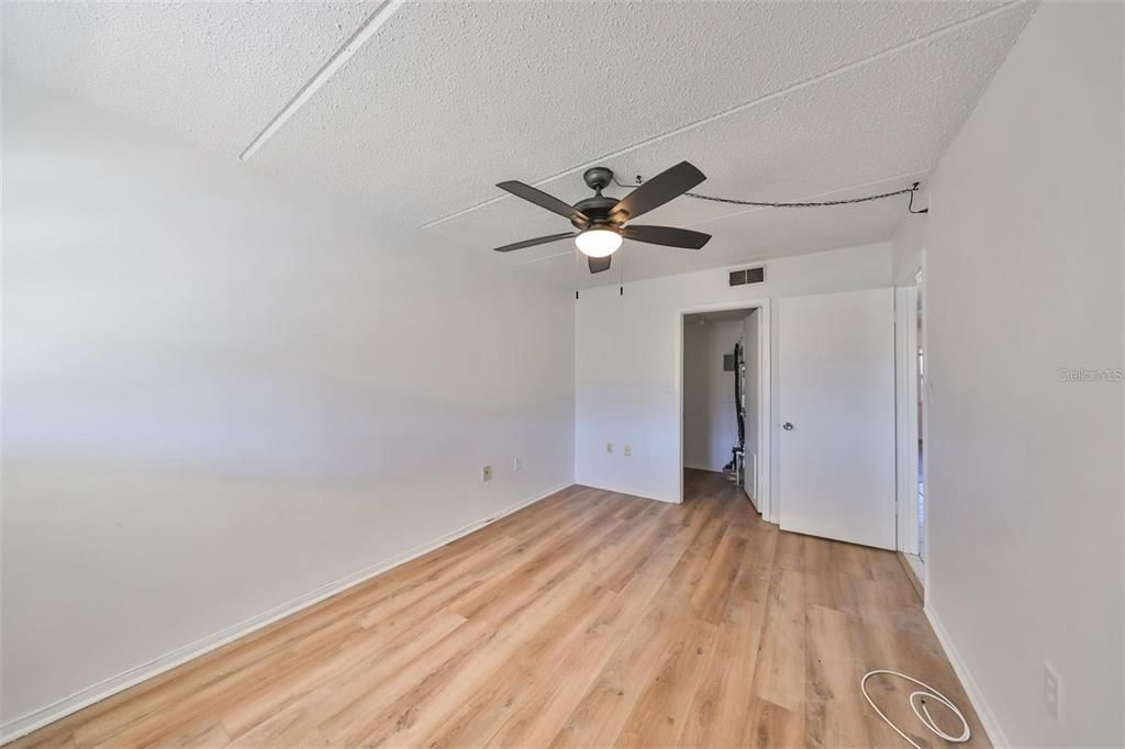 En Venta: $69,900 (2 camas, 1 baños, 1010 Pies cuadrados)