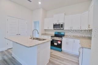 For Sale: $269,400 (4 beds, 2 baths, 1635 Square Feet)