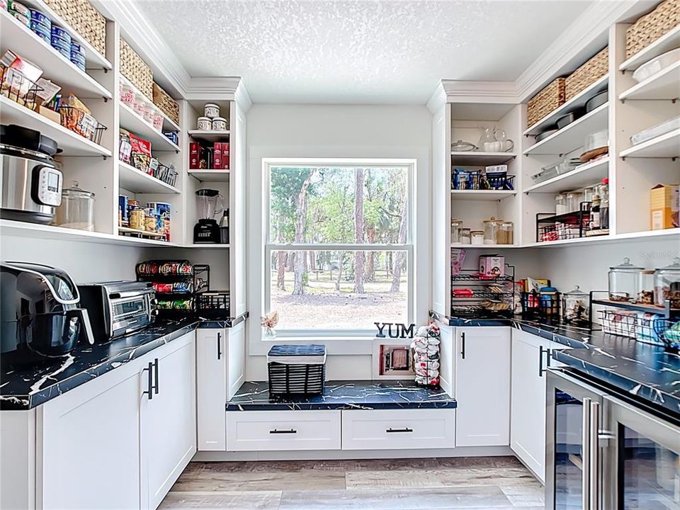 На продажу: $429,000 (3 спален, 2 ванн, 1608 Квадратных фут)