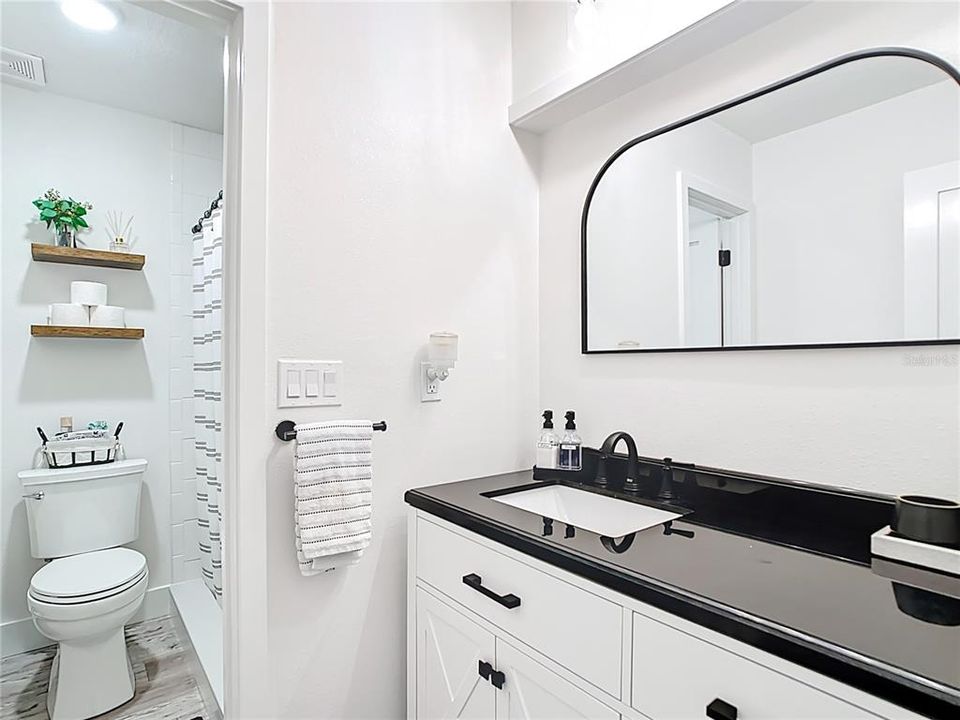 На продажу: $429,000 (3 спален, 2 ванн, 1608 Квадратных фут)