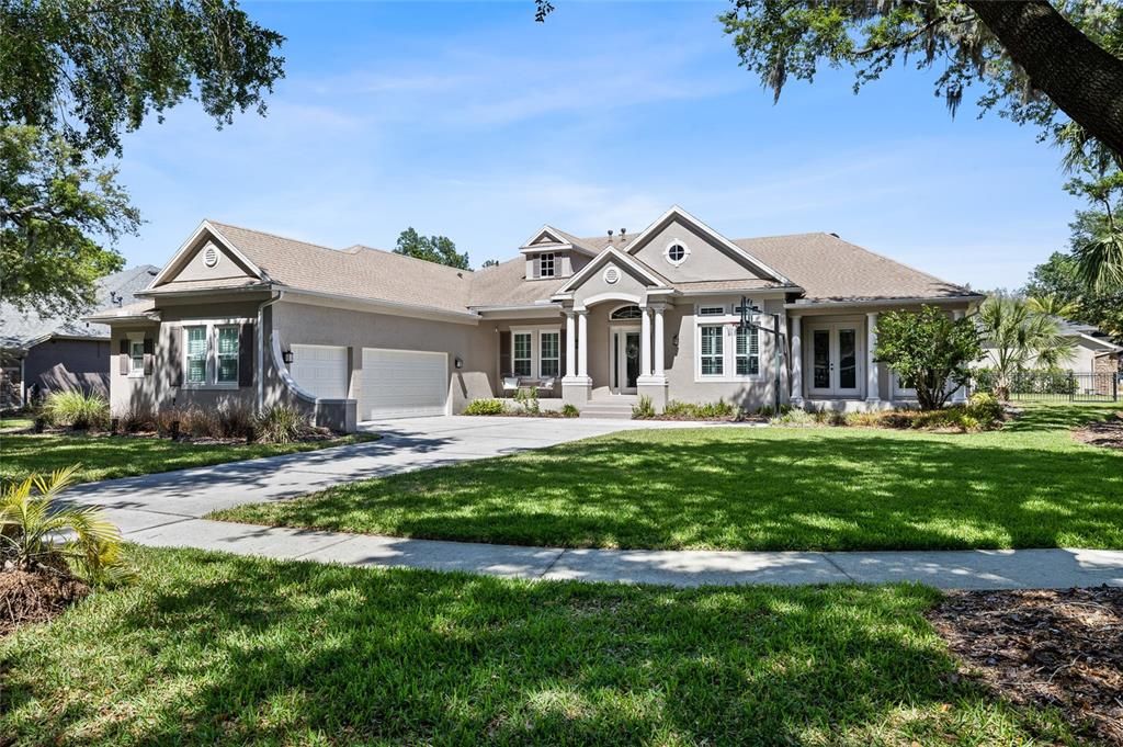 Active With Contract: $1,050,000 (4 beds, 4 baths, 4266 Square Feet)