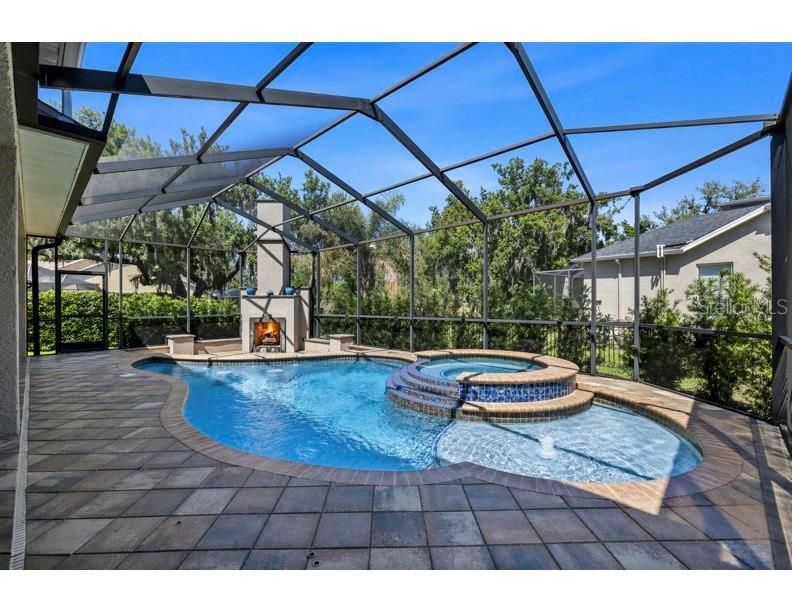 Active With Contract: $1,050,000 (4 beds, 4 baths, 4266 Square Feet)