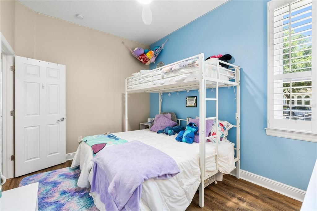 Active With Contract: $1,050,000 (4 beds, 4 baths, 4266 Square Feet)