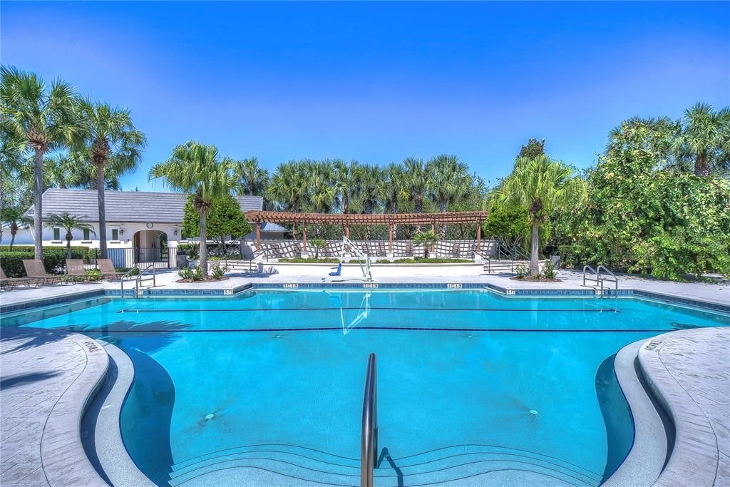 Active With Contract: $1,050,000 (4 beds, 4 baths, 4266 Square Feet)