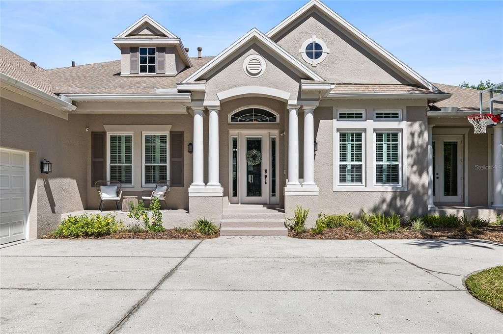 Active With Contract: $1,050,000 (4 beds, 4 baths, 4266 Square Feet)
