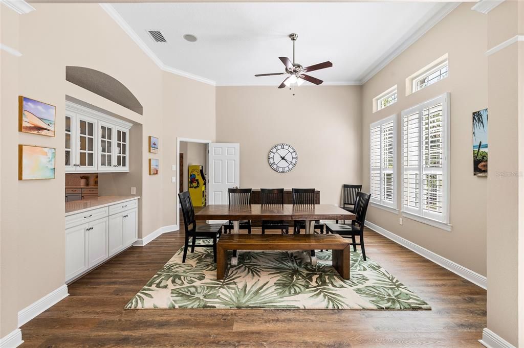 Active With Contract: $1,050,000 (4 beds, 4 baths, 4266 Square Feet)