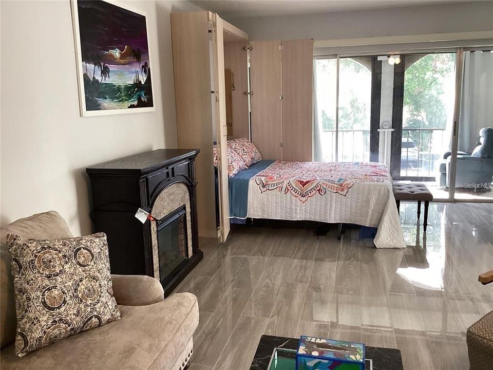 В аренду: $1,100 (0 спален, 1 ванн, 530 Квадратных фут)