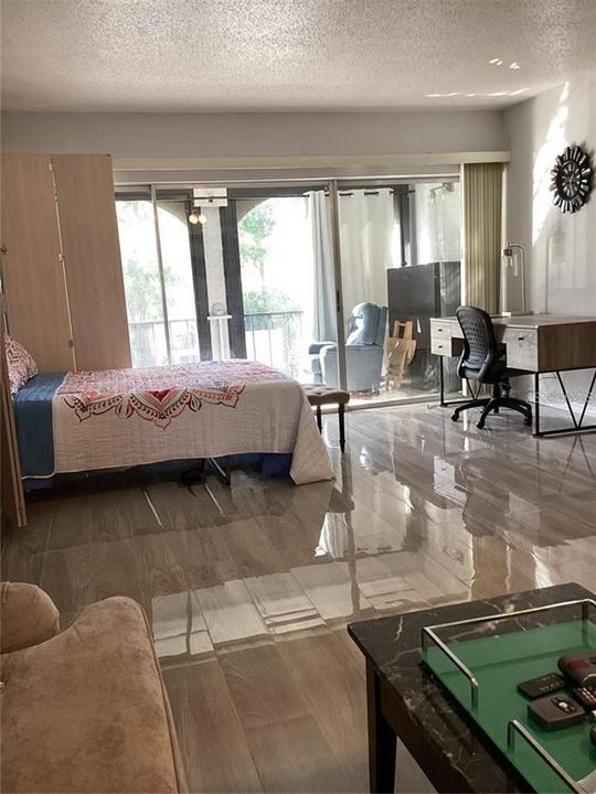 В аренду: $1,100 (0 спален, 1 ванн, 530 Квадратных фут)