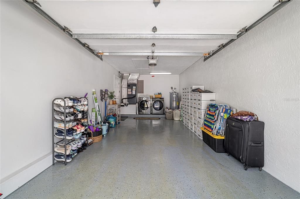 Active With Contract: $309,900 (2 beds, 2 baths, 1507 Square Feet)