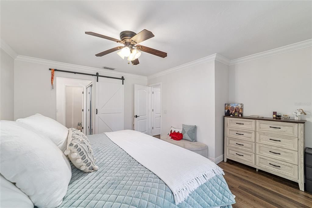 Active With Contract: $309,900 (2 beds, 2 baths, 1507 Square Feet)