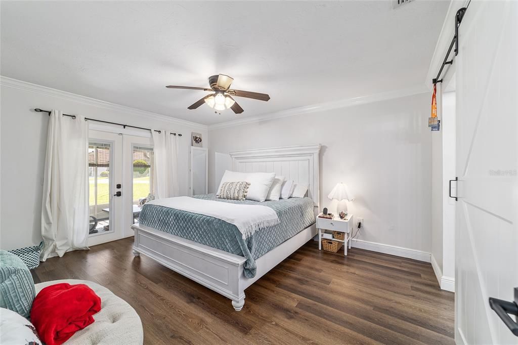 Active With Contract: $309,900 (2 beds, 2 baths, 1507 Square Feet)