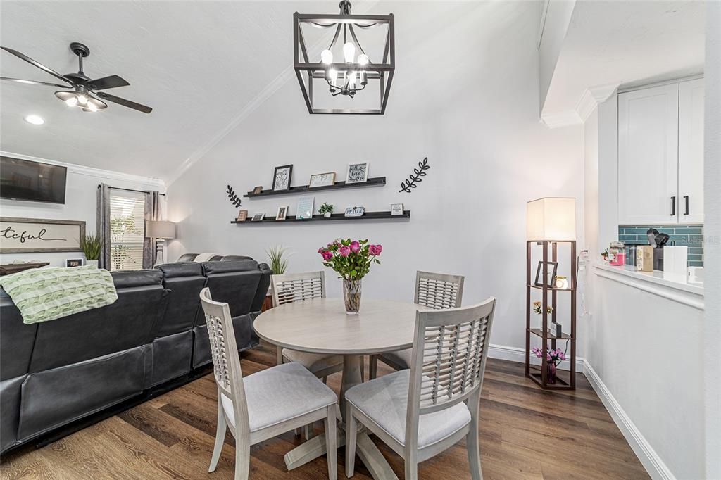 Active With Contract: $309,900 (2 beds, 2 baths, 1507 Square Feet)