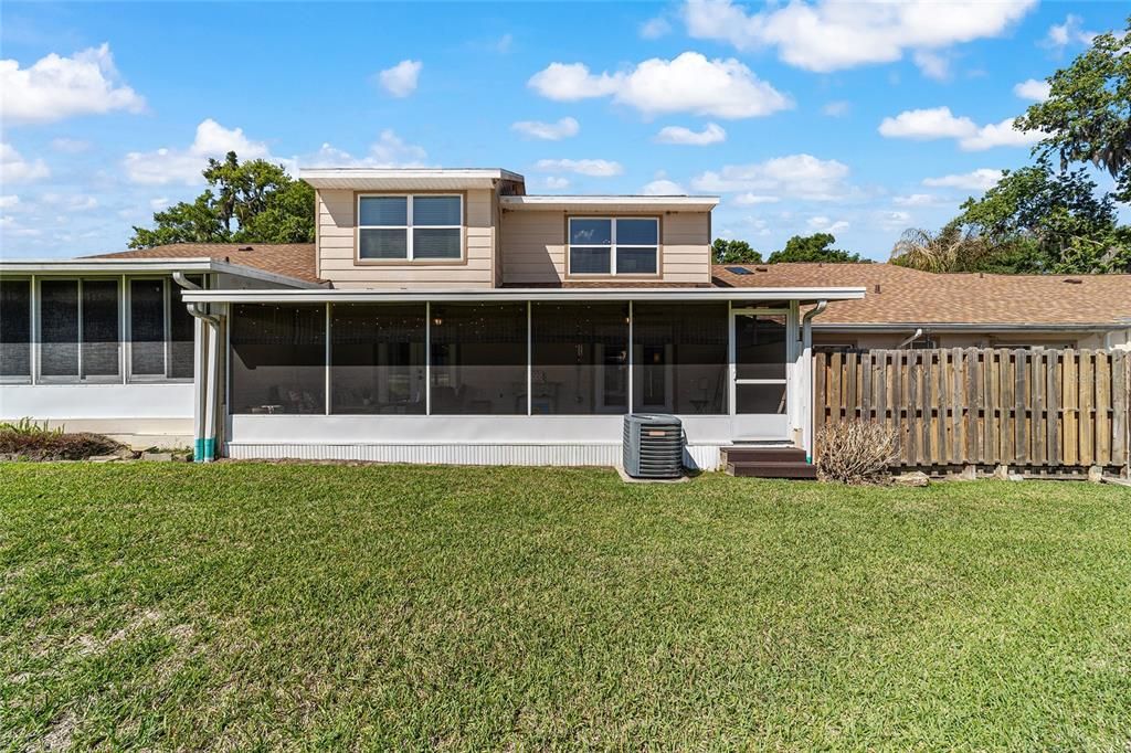 Active With Contract: $309,900 (2 beds, 2 baths, 1507 Square Feet)