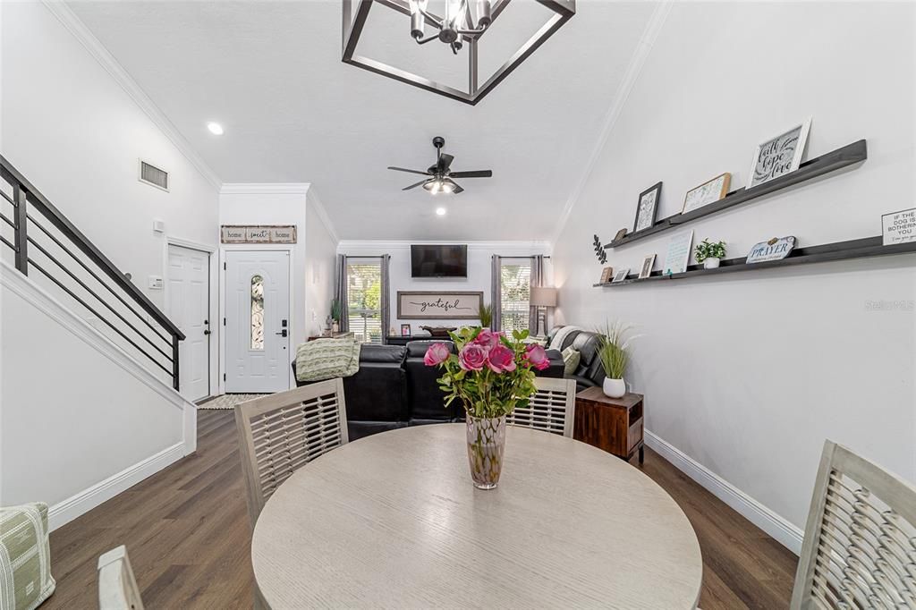 Active With Contract: $309,900 (2 beds, 2 baths, 1507 Square Feet)