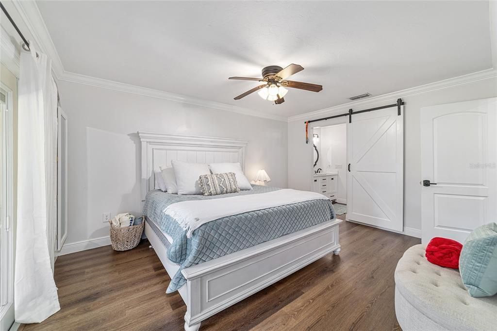 Active With Contract: $309,900 (2 beds, 2 baths, 1507 Square Feet)