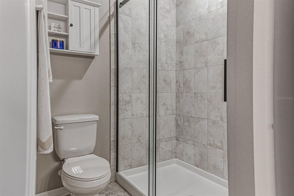 Activo con contrato: $386,000 (3 camas, 2 baños, 1508 Pies cuadrados)