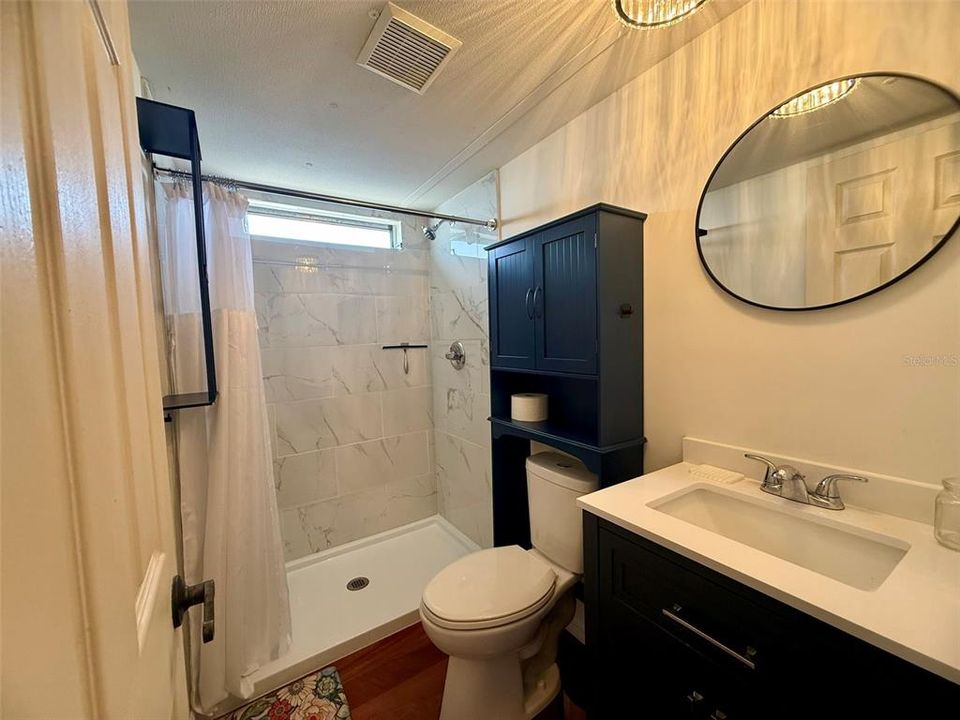 For Sale: $160,000 (2 beds, 1 baths, 408 Square Feet)
