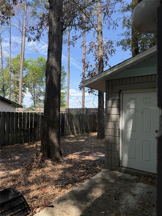 For Sale: $595,000 (8 beds, 0 baths, 3720 Square Feet)