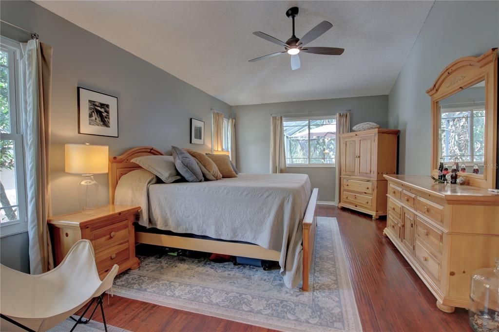 Active With Contract: $563,000 (4 beds, 2 baths, 2022 Square Feet)