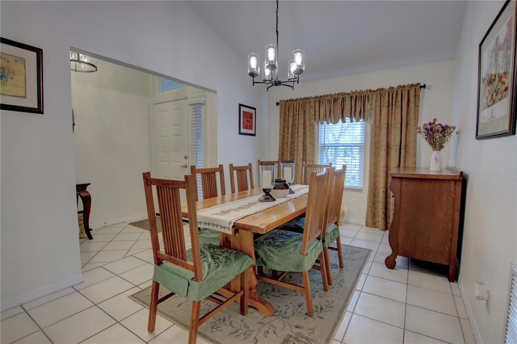 Active With Contract: $563,000 (4 beds, 2 baths, 2022 Square Feet)