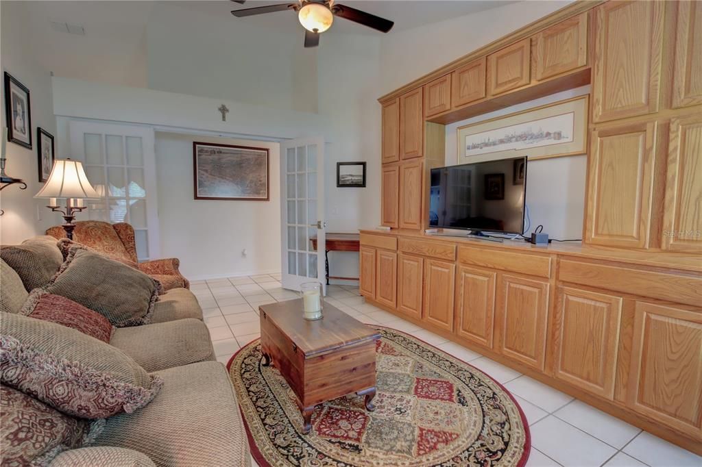 Active With Contract: $563,000 (4 beds, 2 baths, 2022 Square Feet)