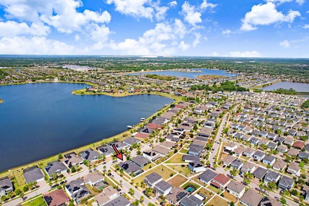 Active With Contract: $650,000 (4 beds, 3 baths, 2568 Square Feet)