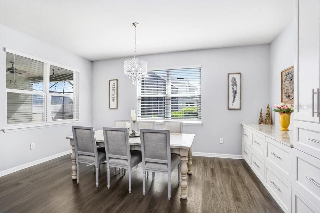 Active With Contract: $650,000 (4 beds, 3 baths, 2568 Square Feet)