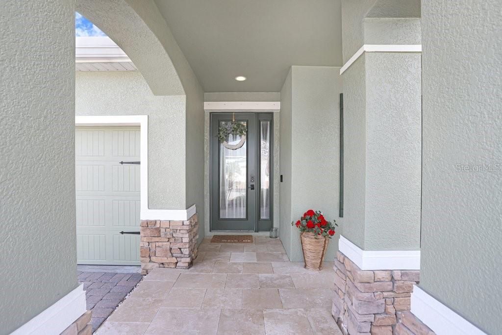 Active With Contract: $650,000 (4 beds, 3 baths, 2568 Square Feet)