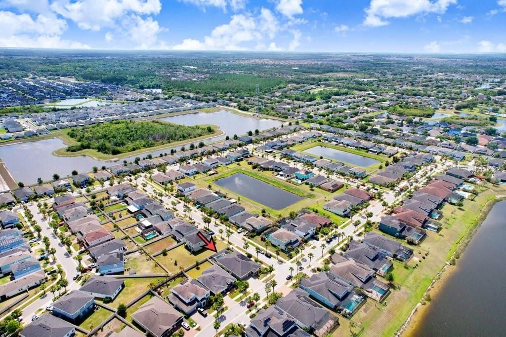 Active With Contract: $650,000 (4 beds, 3 baths, 2568 Square Feet)