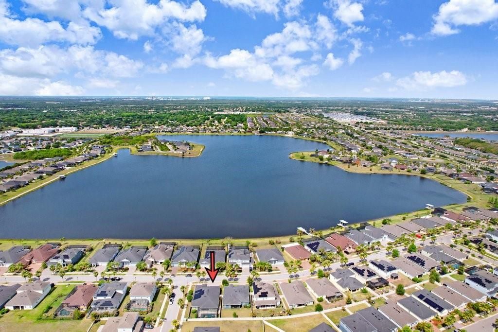 Active With Contract: $650,000 (4 beds, 3 baths, 2568 Square Feet)