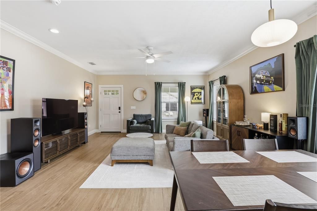 Active With Contract: $600,000 (4 beds, 3 baths, 1800 Square Feet)