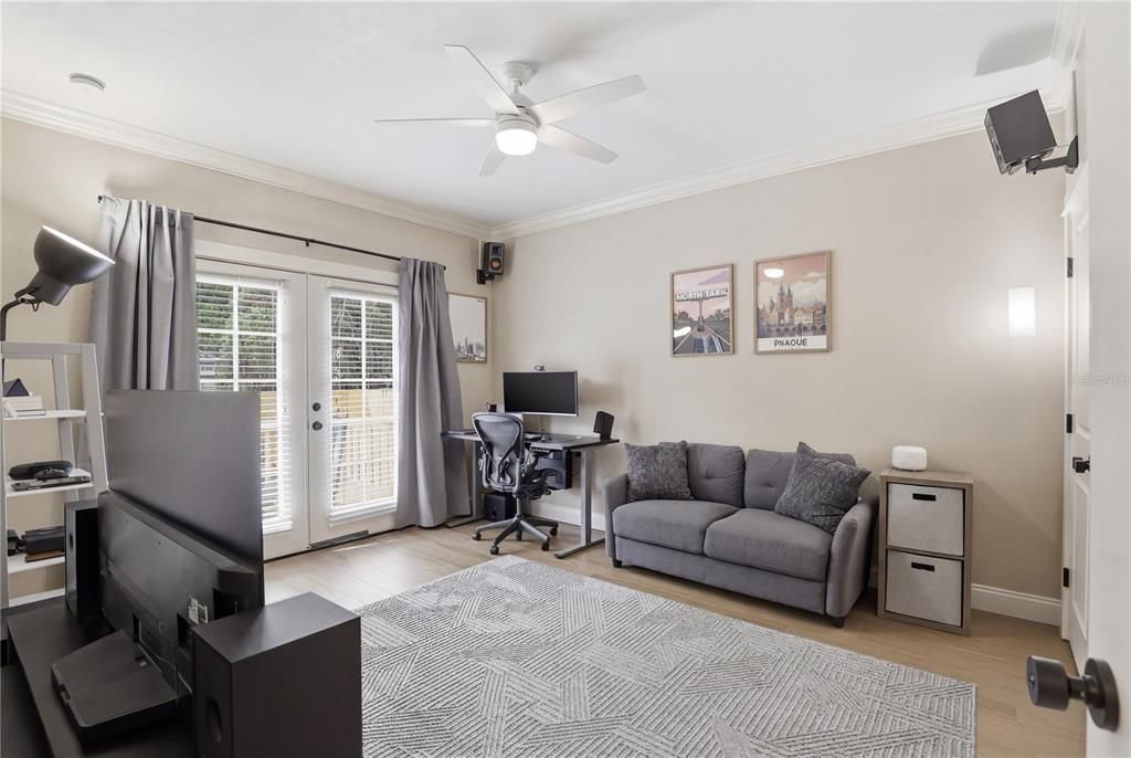 Active With Contract: $600,000 (4 beds, 3 baths, 1800 Square Feet)