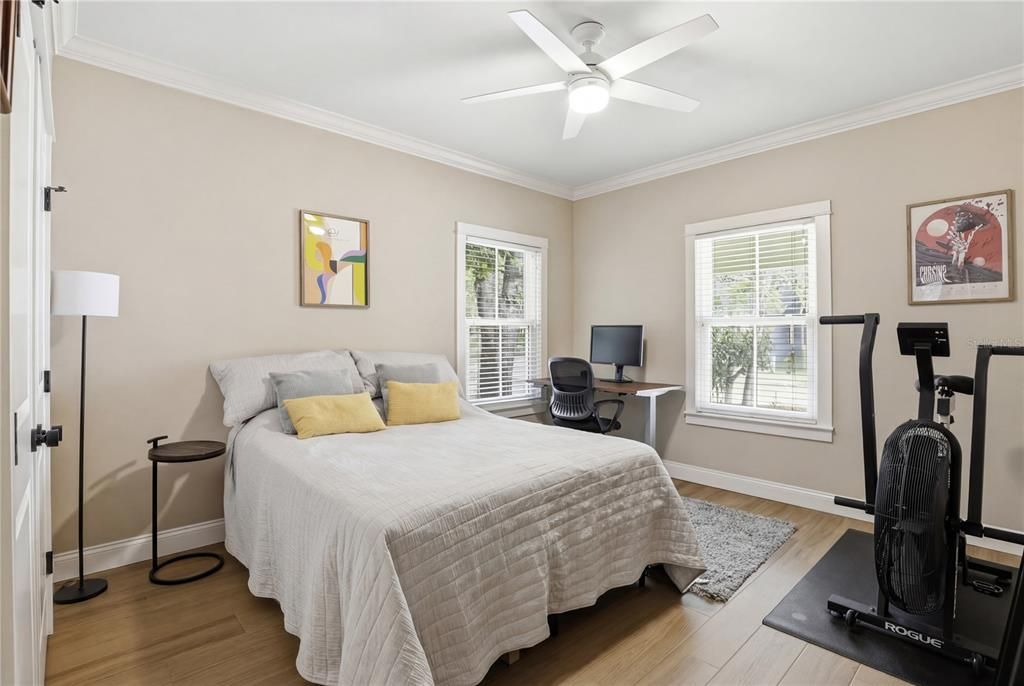 Active With Contract: $600,000 (4 beds, 3 baths, 1800 Square Feet)
