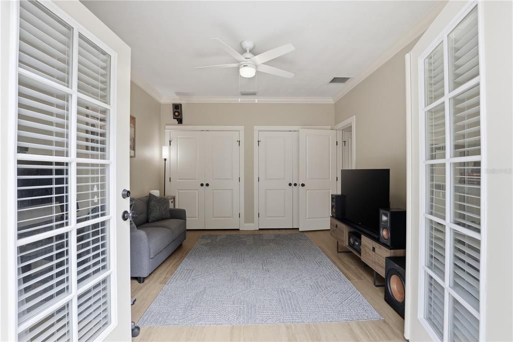 Active With Contract: $600,000 (4 beds, 3 baths, 1800 Square Feet)