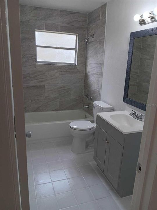 В аренду: $1,350 (2 спален, 1 ванн, 784 Квадратных фут)