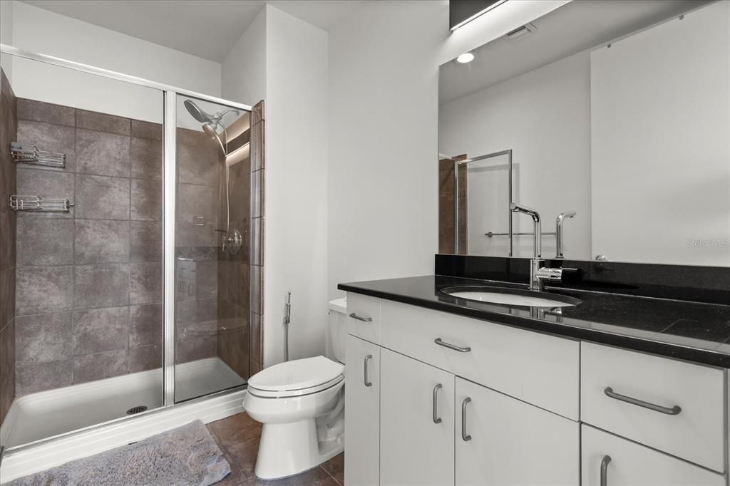 Active With Contract: $474,900 (2 beds, 2 baths, 1268 Square Feet)
