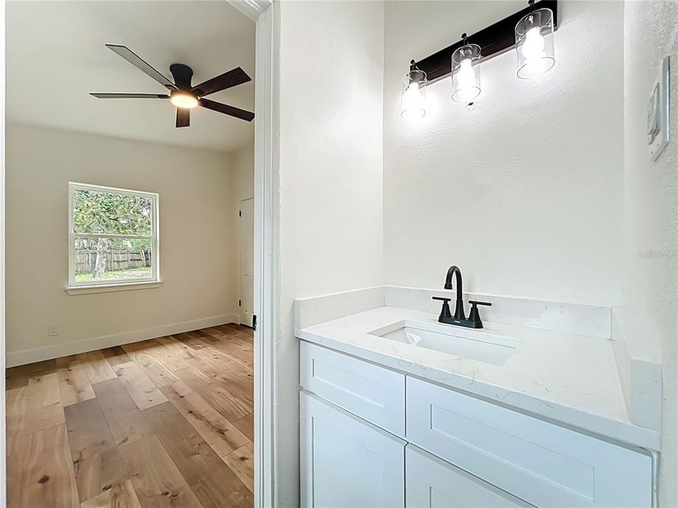 En Venta: $475,000 (3 camas, 2 baños, 1192 Pies cuadrados)