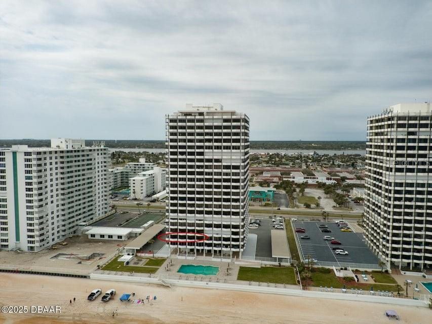 На продажу: $615,000 (2 спален, 2 ванн, 1350 Квадратных фут)